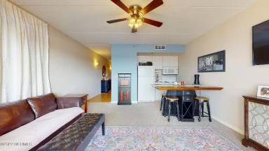 Main picture of 106 N Water St