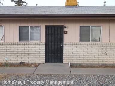 Main picture of 604 N Orchard Ave