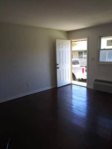 Main picture of 2309 Salem Blvd