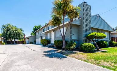 Main picture of 104 Winslow Ct