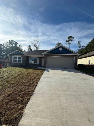 Main picture of 1456 Meadows Dr