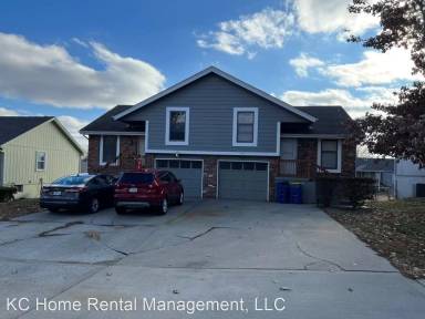 Main picture of 433 Lee Dr