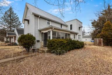 Main picture of 1708 Charles St