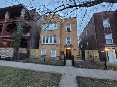 Main picture of 6645 S Saint Lawrence Ave