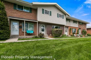 Main picture of 9013 E Mansfield Ave