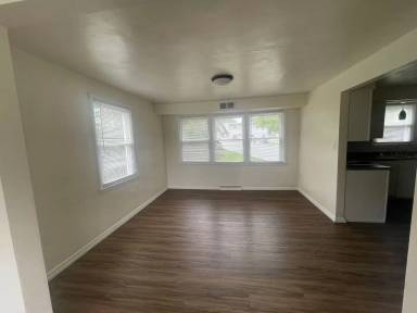 Main picture of 2320 Carlisle Rd
