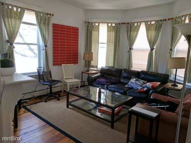 Main picture of 252 Windsor St