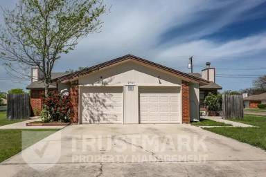 Main picture of 2701A Bermuda Dr