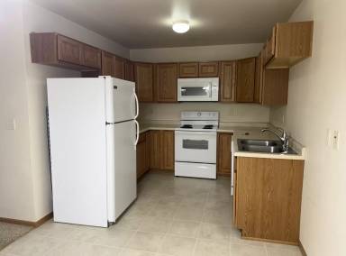 Main picture of 1322 8th Ave NE - 8 Plex - 4