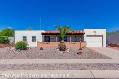 Main picture of 1860 S San Vincent Dr