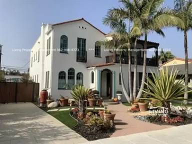 Main picture of 243 1/2 Termino Ave