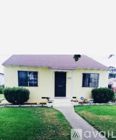 Main picture of 1612 E Killen Pl