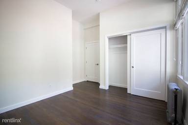 Main picture of 841 Center St