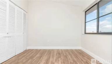 Main picture of 5530 W 26th Ct