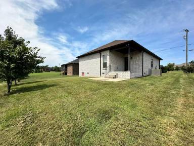 Main picture of 436 Lucy Cir