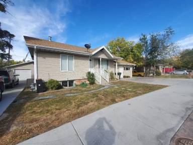 Main picture of 3164 W 4100 S