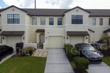 Main picture of 2210 Seven Oaks Dr