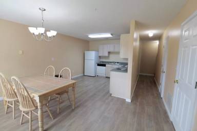 Main picture of 1328 Devon Ln