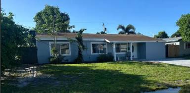 Main picture of 7120 Hope St