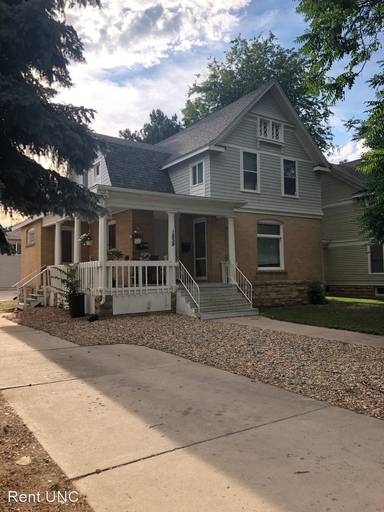 Main picture of 1859 10th Ave