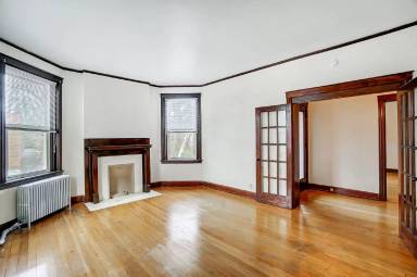 Main picture of 3440 Telford St