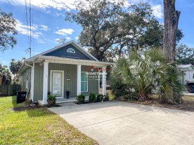 Main picture of 1831 W Government St