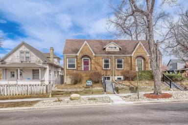Main picture of 935 E Virginia Ave
