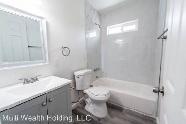 Main picture of 3862 Swift Ave