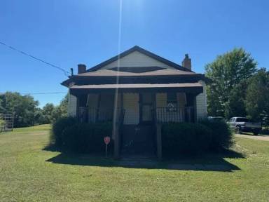 Main picture of 311 Godfrey Rd