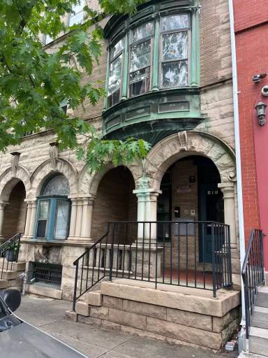 Main picture of 3 N Shippen St