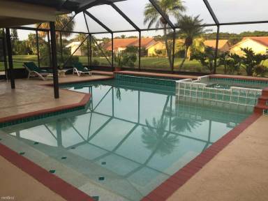 Main picture of 9775 Sun Pointe Dr