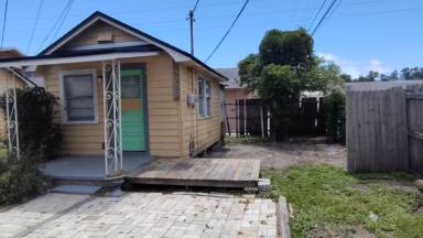 Main picture of 10953 70th Ave