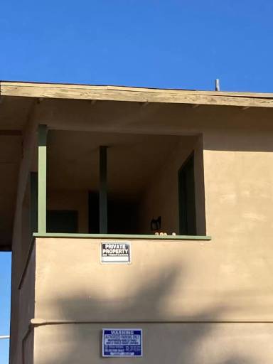 Main picture of 401 N Decatur Blvd