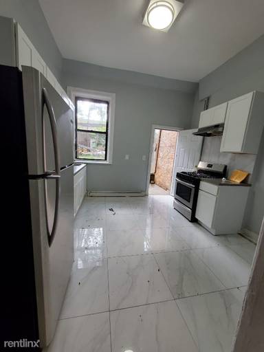 Main picture of 124 Herriot St