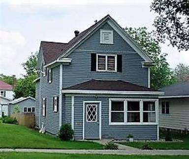 Main picture of 624 Central Ave N