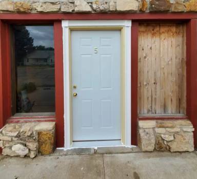 Main picture of 101 E Carson Ave