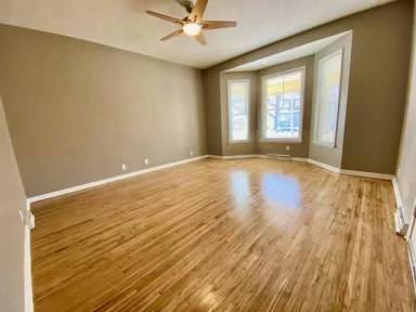 Main picture of 2020 S 18th St