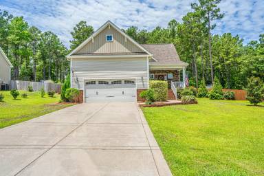 Main picture of 145 Dicks Hill Rd
