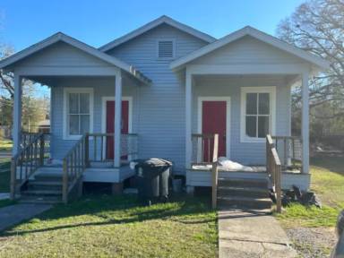 Main picture of 6164 Cyrus Ave