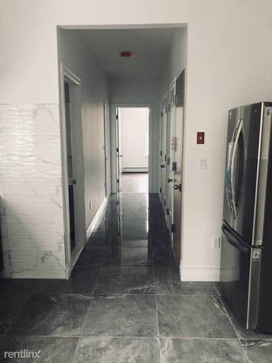 Main picture of 311 Marine Ave