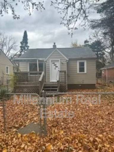 Main picture of 49 E Yale Ave