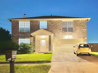 Main picture of 16959 Great Glen Dr