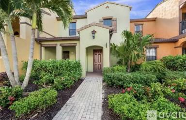 Main picture of 8753 Melosia St