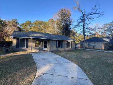 Main picture of 2616 Arc Rd