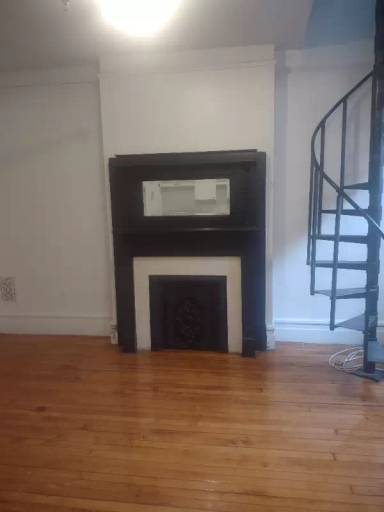 Main picture of 148 W Th St