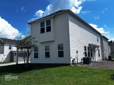 Main picture of Lakewood Manor Homes
