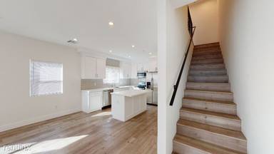 Main picture of 1127 Browning Blvd