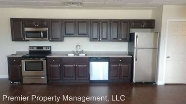 Main picture of 190 Putnam Pike