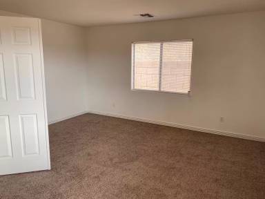 Main picture of 43589 W Cowpath Rd