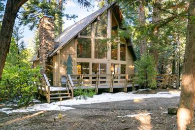 Main picture of 358 Klamath Dr.